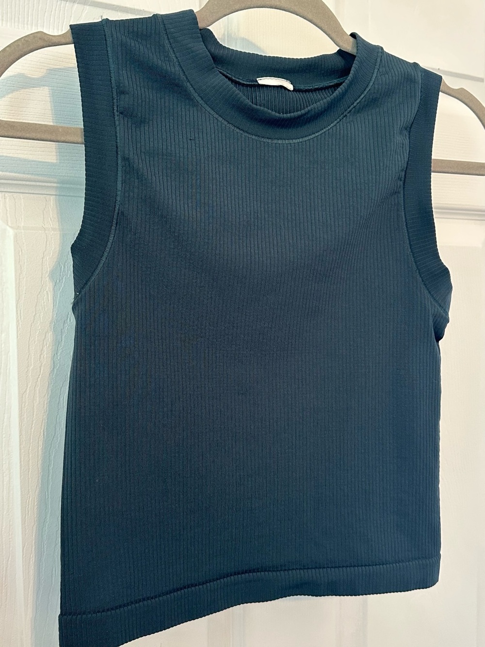 Athleta Dark Teal Ribbed Cropped Muscle Tank